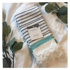 4 Teal Navy Blue Off White Fringe Napkins NWT